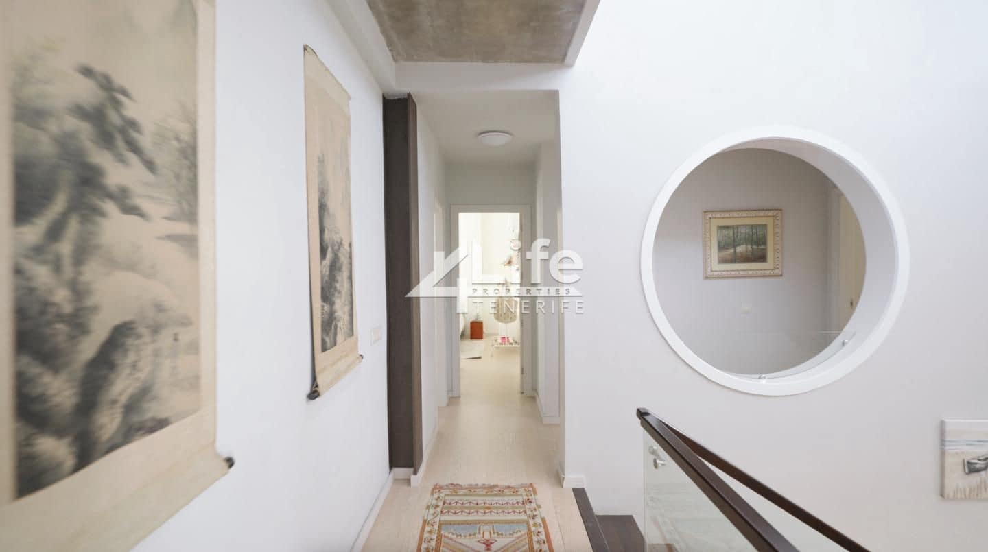 4 chambre Villa/Maison à vendre à Costa Adeje avec piscine garage - 2 625 000 € (Ref: 9813770)