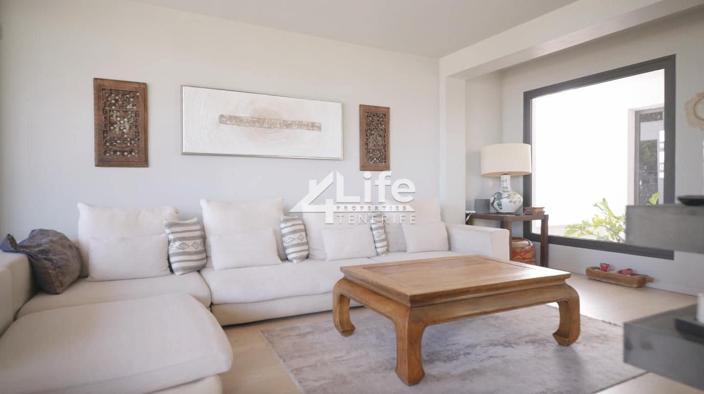 4 chambre Villa/Maison à vendre à Costa Adeje avec piscine garage - 2 625 000 € (Ref: 9813770)