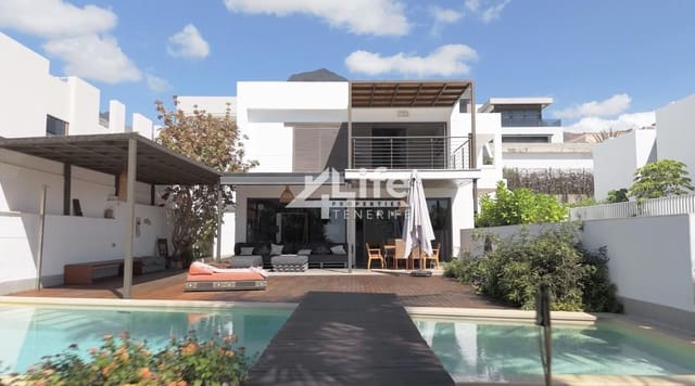 4 Zimmer Villa zu verkaufen in Playa de Fañabé Alto, Adeje mit Pool Garage - 2.625.000 € (Ref: 9813770)