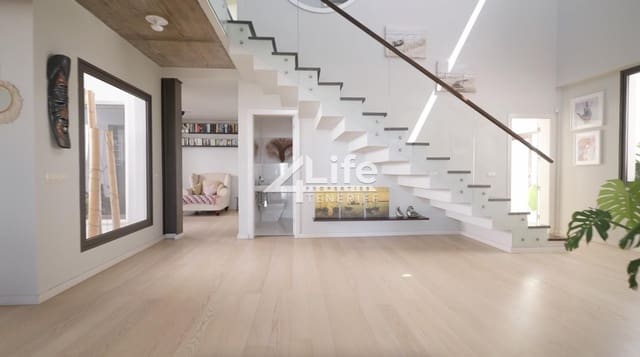 4 Zimmer Villa zu verkaufen in Playa de Fañabé Alto, Adeje mit Pool Garage - 2.625.000 € (Ref: 9813770)