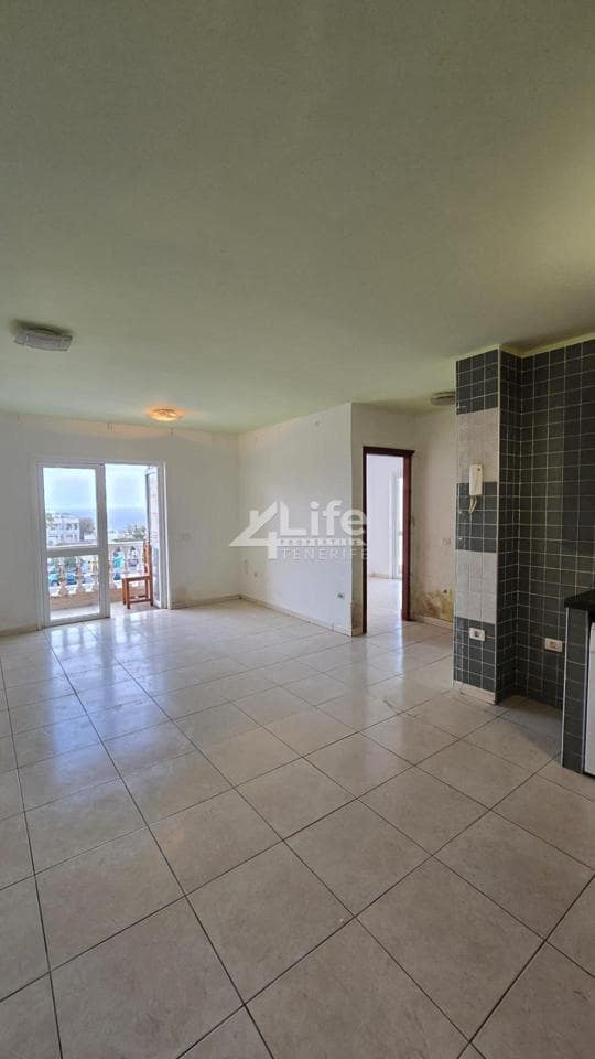 2 bedroom Flat for sale in Los Abrigos - € 232,000 (Ref: 9816508)
