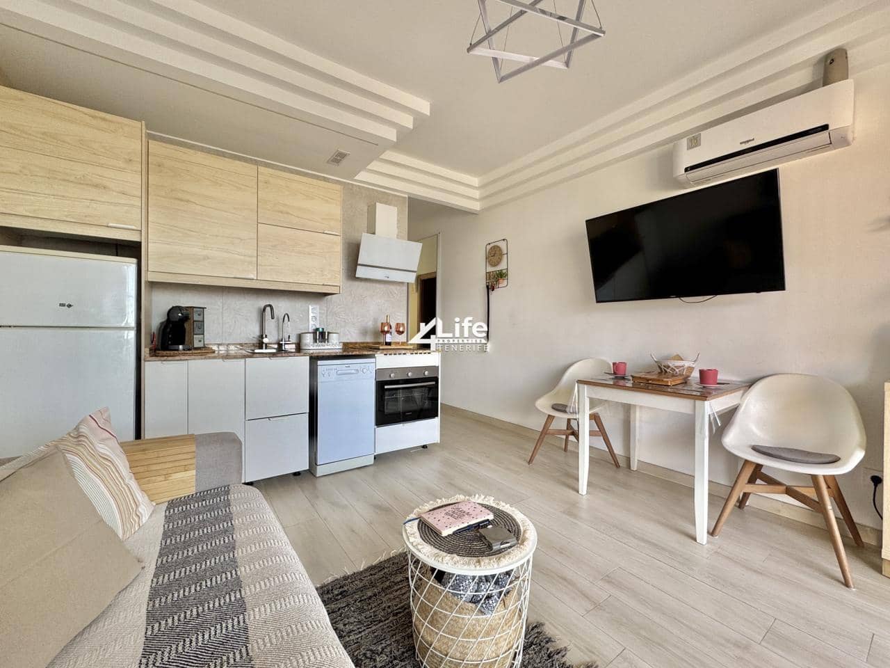 1 bedroom Flat for sale in Costa Adeje with pool - € 330,000 (Ref: 9821985)