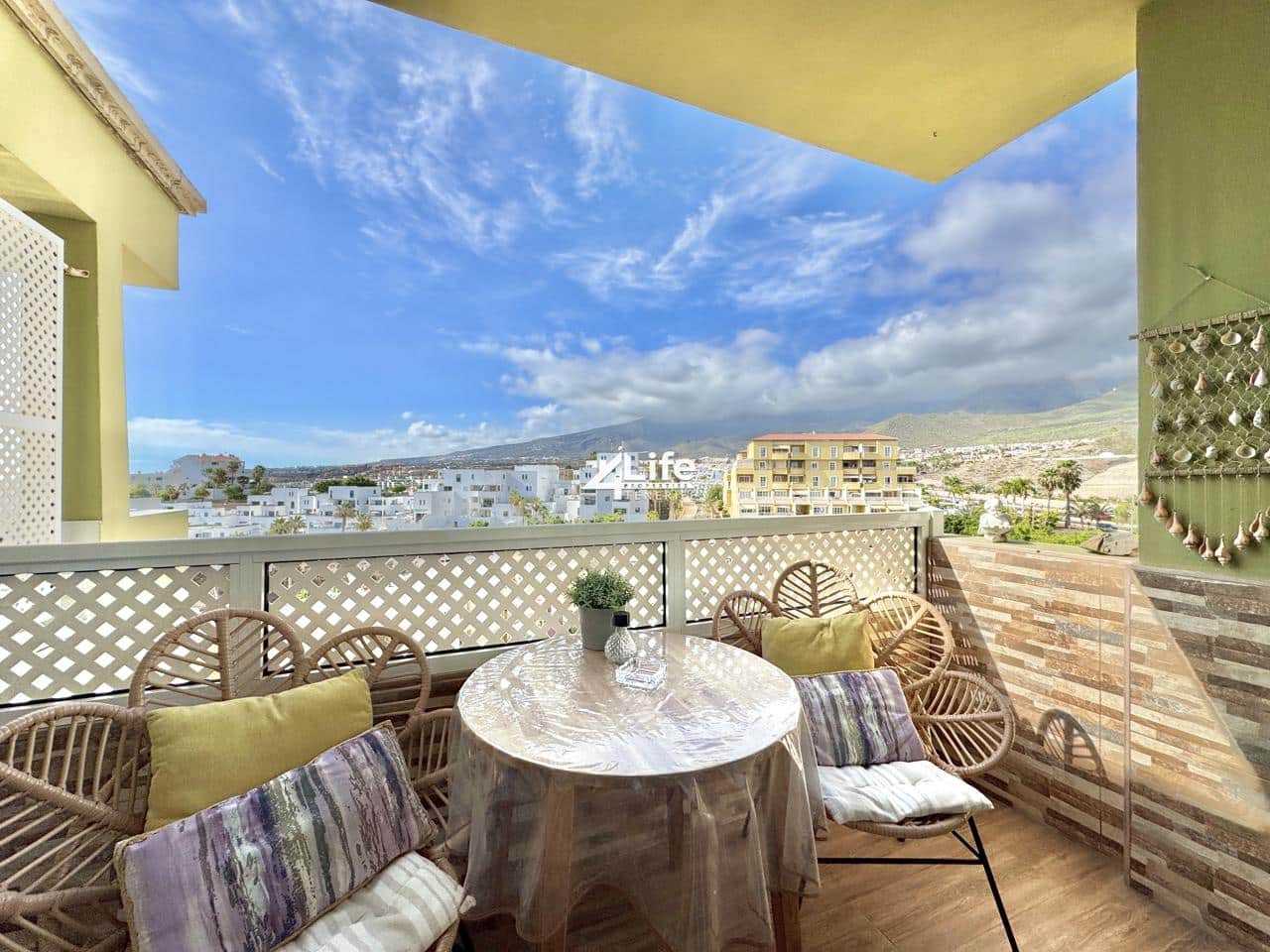 1 bedroom Flat for sale in Costa Adeje with pool - € 330,000 (Ref: 9821985)