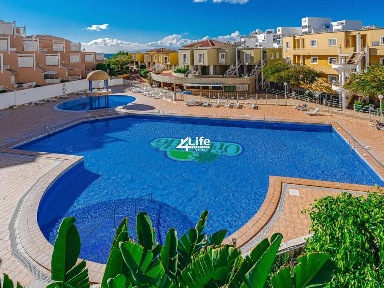 1 bedroom Flat for sale in Costa Adeje with pool - € 330,000 (Ref: 9821985)