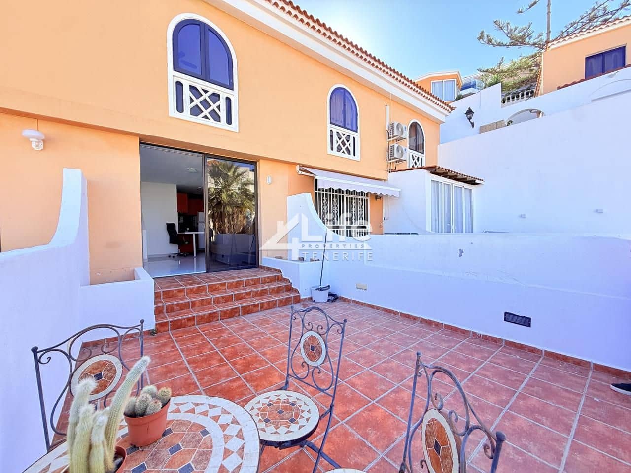 1 bedroom Flat for sale in Costa Adeje - € 240,000 (Ref: 9824204)