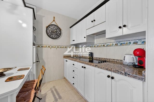 2 chambre Appartement à vendre à Costa del Silencio, Arona - 229 000 € (Ref: 9834552)