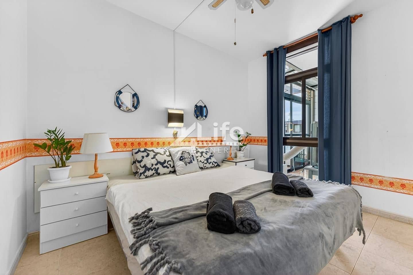 2 bedroom Flat for sale in Costa del Silencio - € 229,000 (Ref: 9834552)