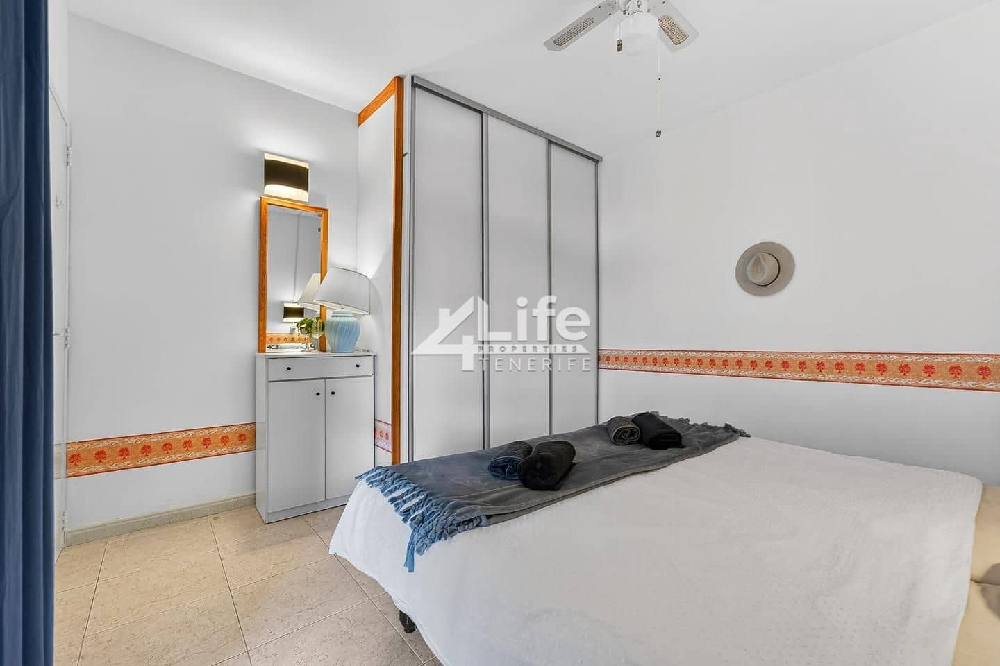 2 bedroom Flat for sale in Costa del Silencio - € 229,000 (Ref: 9834552)