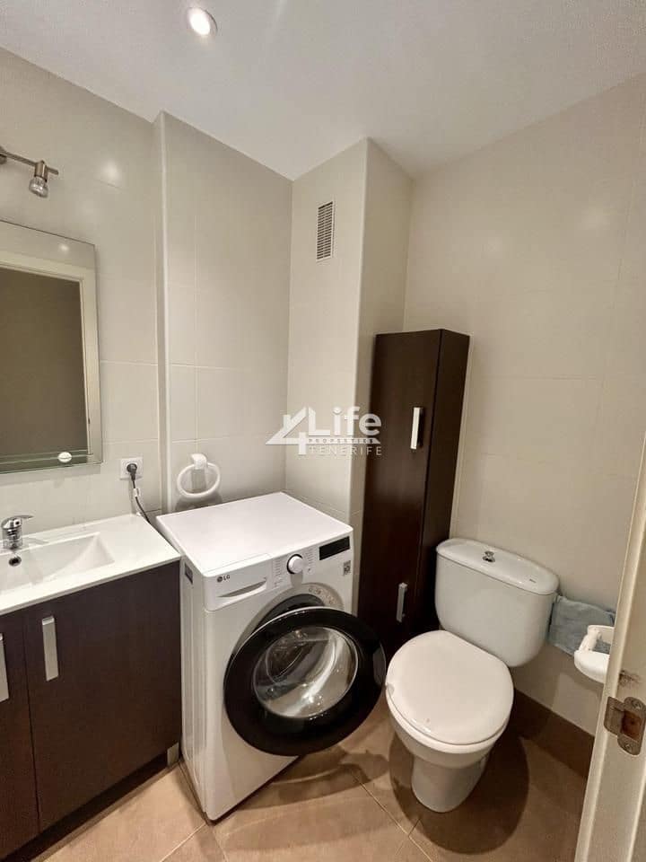 2 bedroom Flat for sale in Arona with pool - € 410,000 (Ref: 9854612)