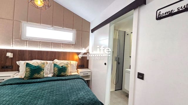 Piso de 3 habitaciones en San Eugenio Alto, Adeje en venta - 525.000 € (Ref: 9854613)