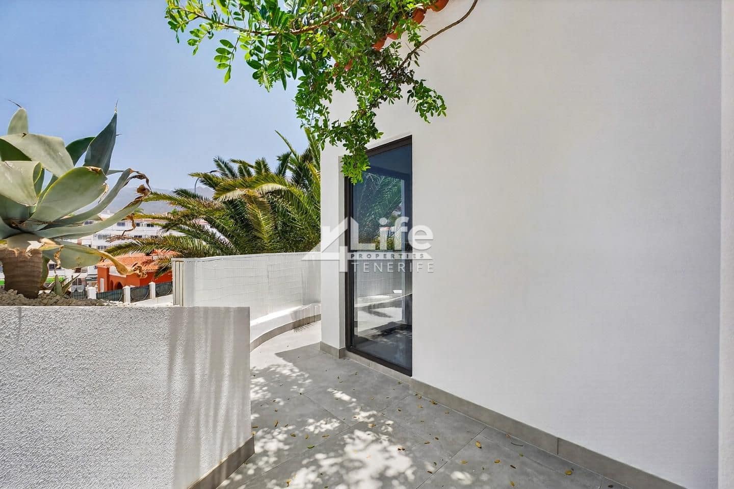 1 chambre Appartement à vendre à Costa Adeje avec piscine - 320 000 € (Ref: 9861249)