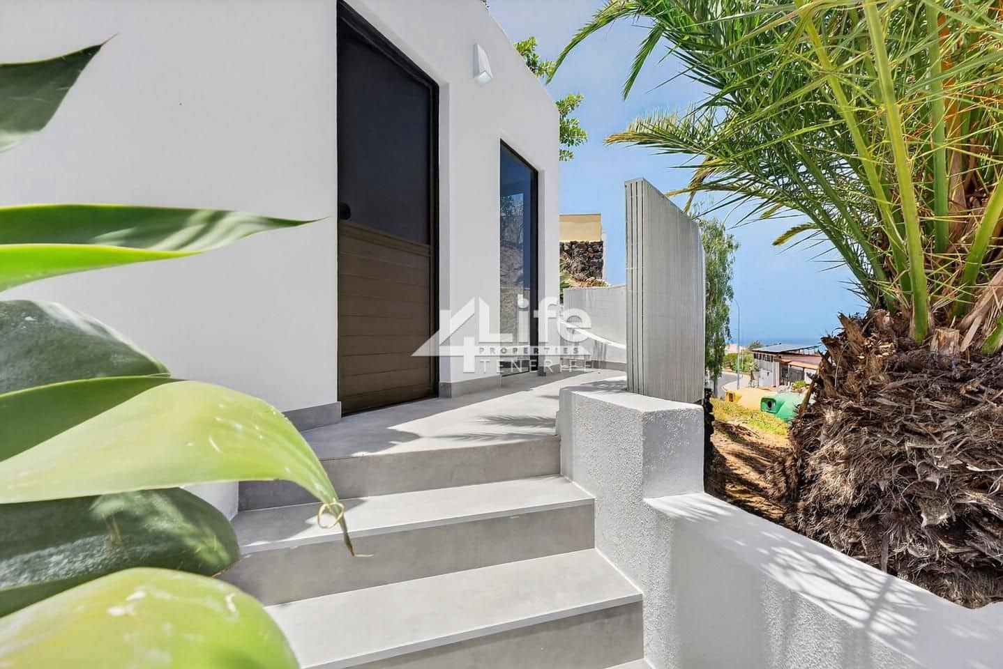 1 chambre Appartement à vendre à Costa Adeje avec piscine - 320 000 € (Ref: 9861249)