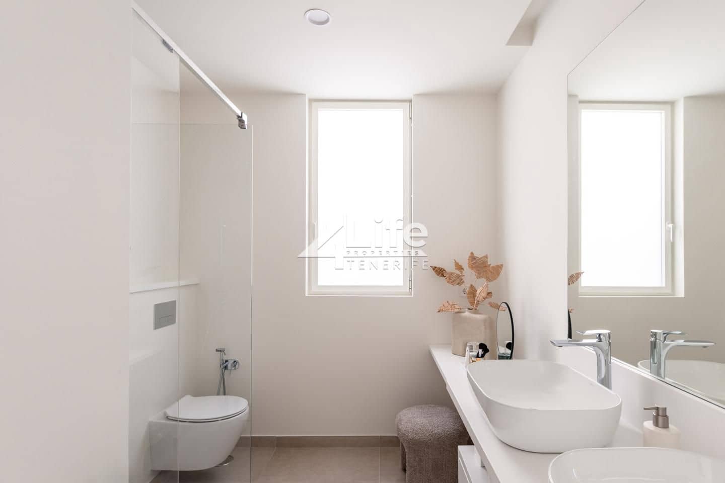 3 soverom Villa til salgs i Costa Adeje med svømmebasseng garasje - € 2 315 500 (Ref: 9861250)