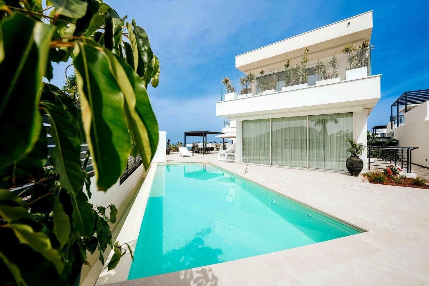 3 soverom Villa til salgs i Costa Adeje med svømmebasseng garasje - € 2 315 500 (Ref: 9861250)