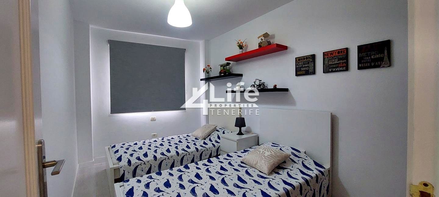 2 chambre Appartement à vendre à Adeje avec garage - 265 000 € (Ref: 9879717)