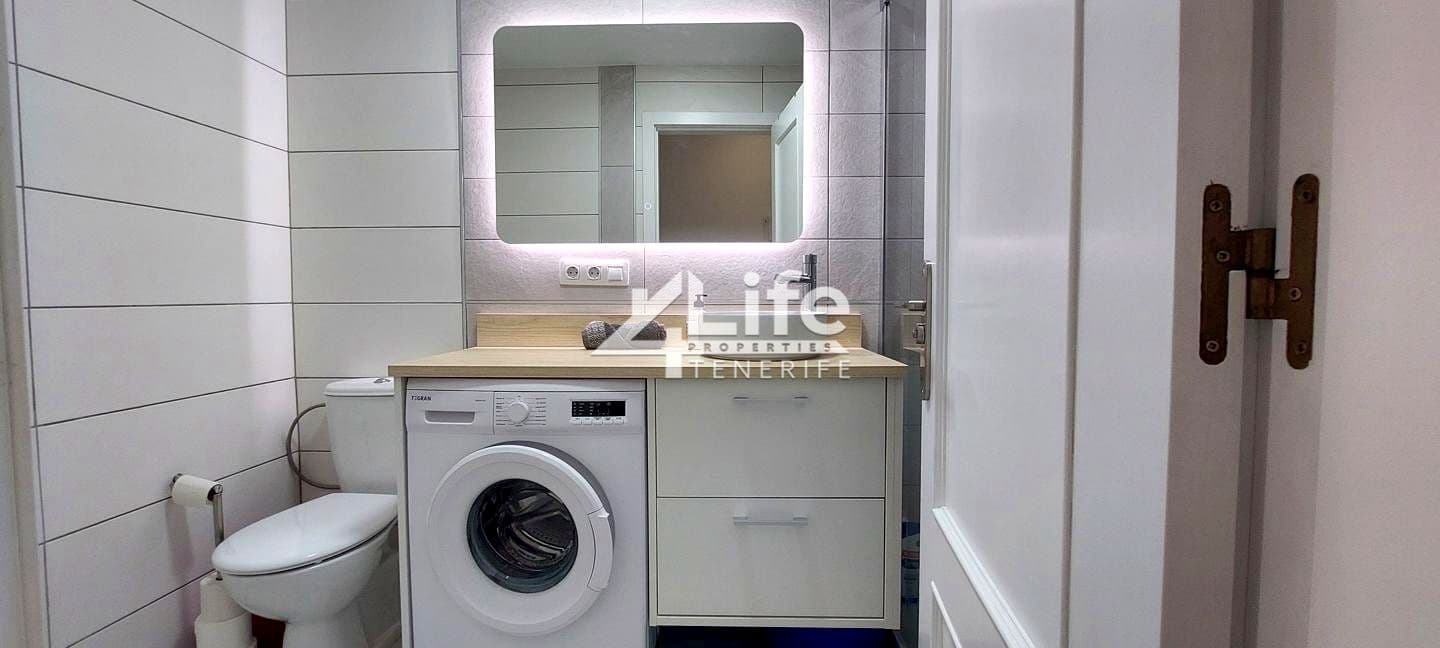 2 chambre Appartement à vendre à Adeje avec garage - 265 000 € (Ref: 9879717)