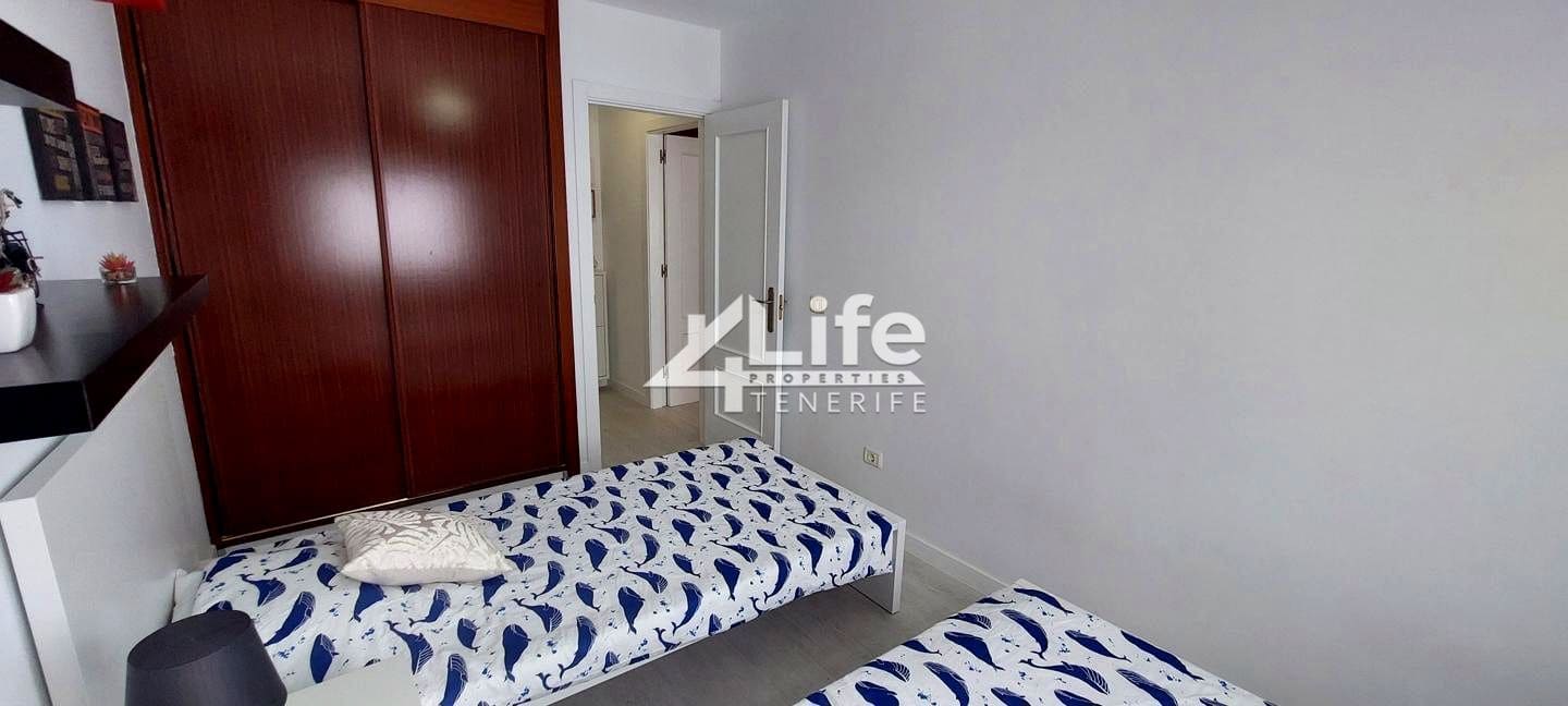 2 chambre Appartement à vendre à Adeje avec garage - 265 000 € (Ref: 9879717)