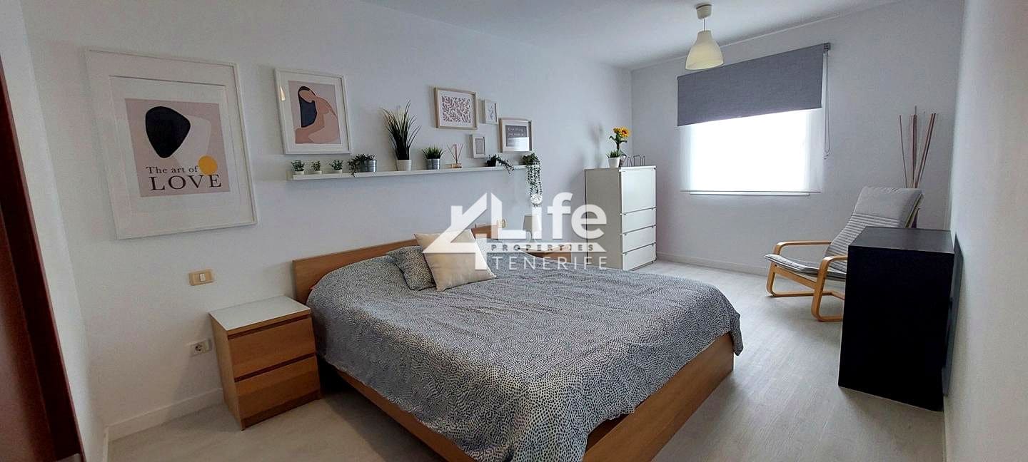2 chambre Appartement à vendre à Adeje avec garage - 265 000 € (Ref: 9879717)