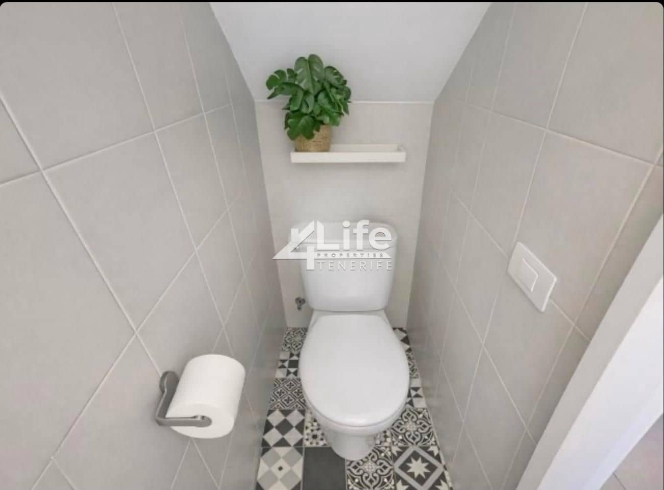 2 soveværelse Lejlighed til salg i Playa de las Americas med swimmingpool - € 415.000 (Ref: 9891192)