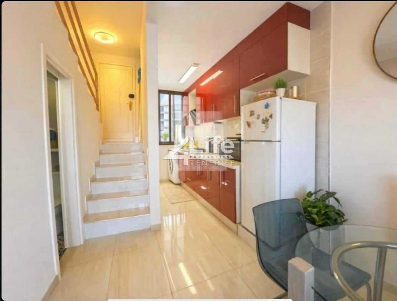 2 soveværelse Lejlighed til salg i Playa de las Americas med swimmingpool - € 415.000 (Ref: 9891192)