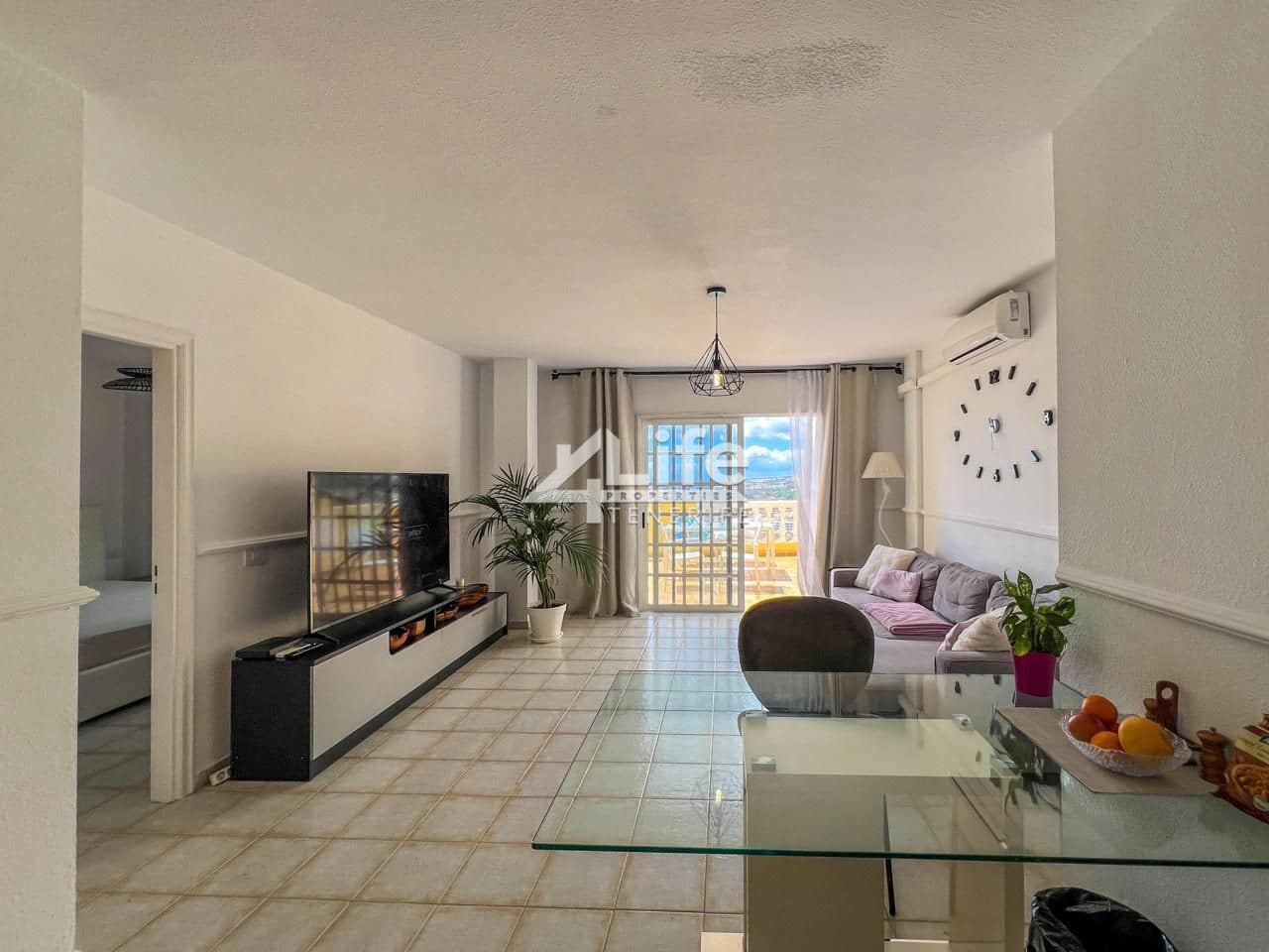 2 soverom Leilighet til salgs i Costa Adeje med svømmebasseng - € 435 000 (Ref: 9899811)