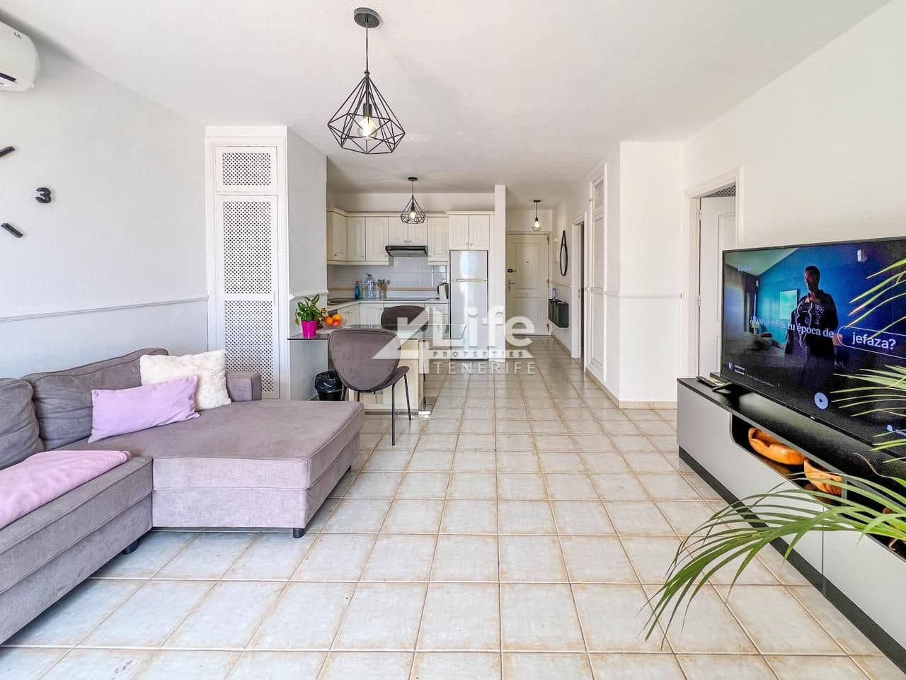 2 soverom Leilighet til salgs i Costa Adeje med svømmebasseng - € 435 000 (Ref: 9899811)