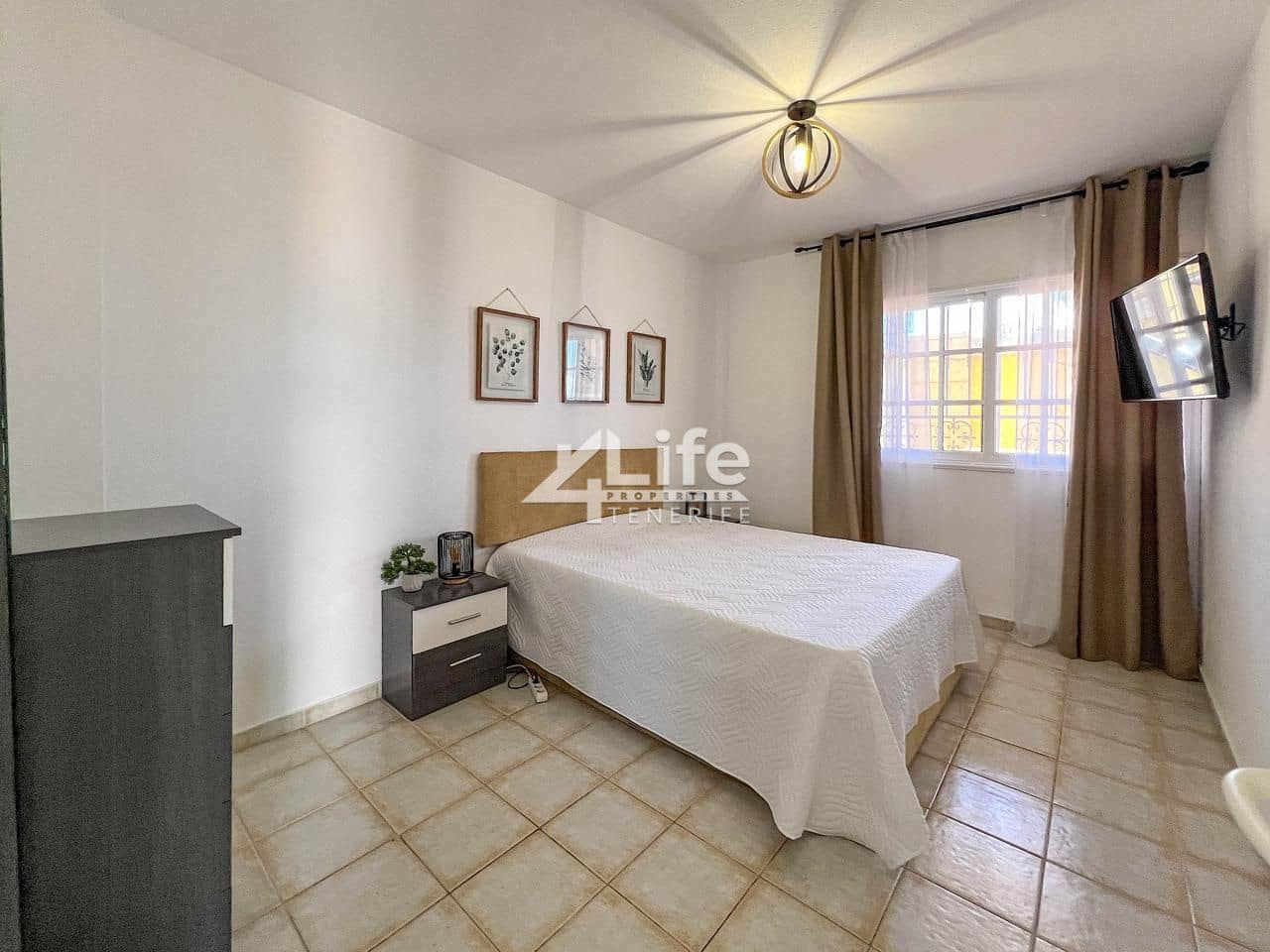 2 soverom Leilighet til salgs i Costa Adeje med svømmebasseng - € 435 000 (Ref: 9899811)