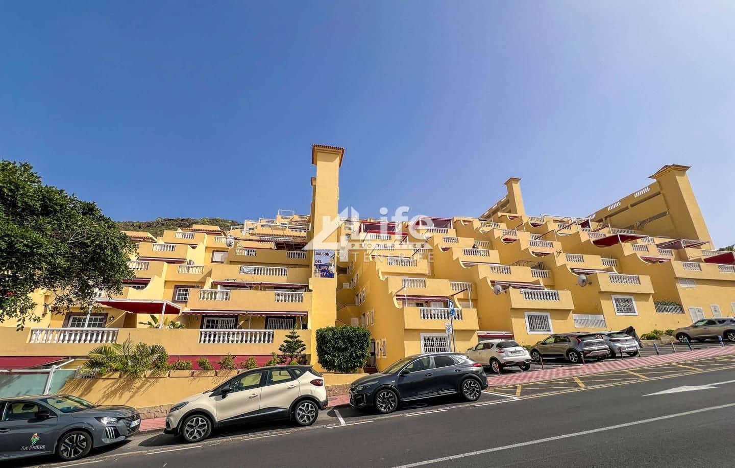 2 soverom Leilighet til salgs i Costa Adeje med svømmebasseng - € 435 000 (Ref: 9899811)