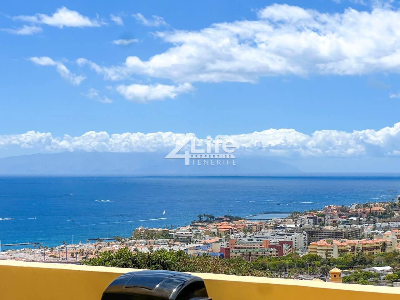 2 soverom Leilighet til salgs i Costa Adeje med svømmebasseng - € 435 000 (Ref: 9899811)