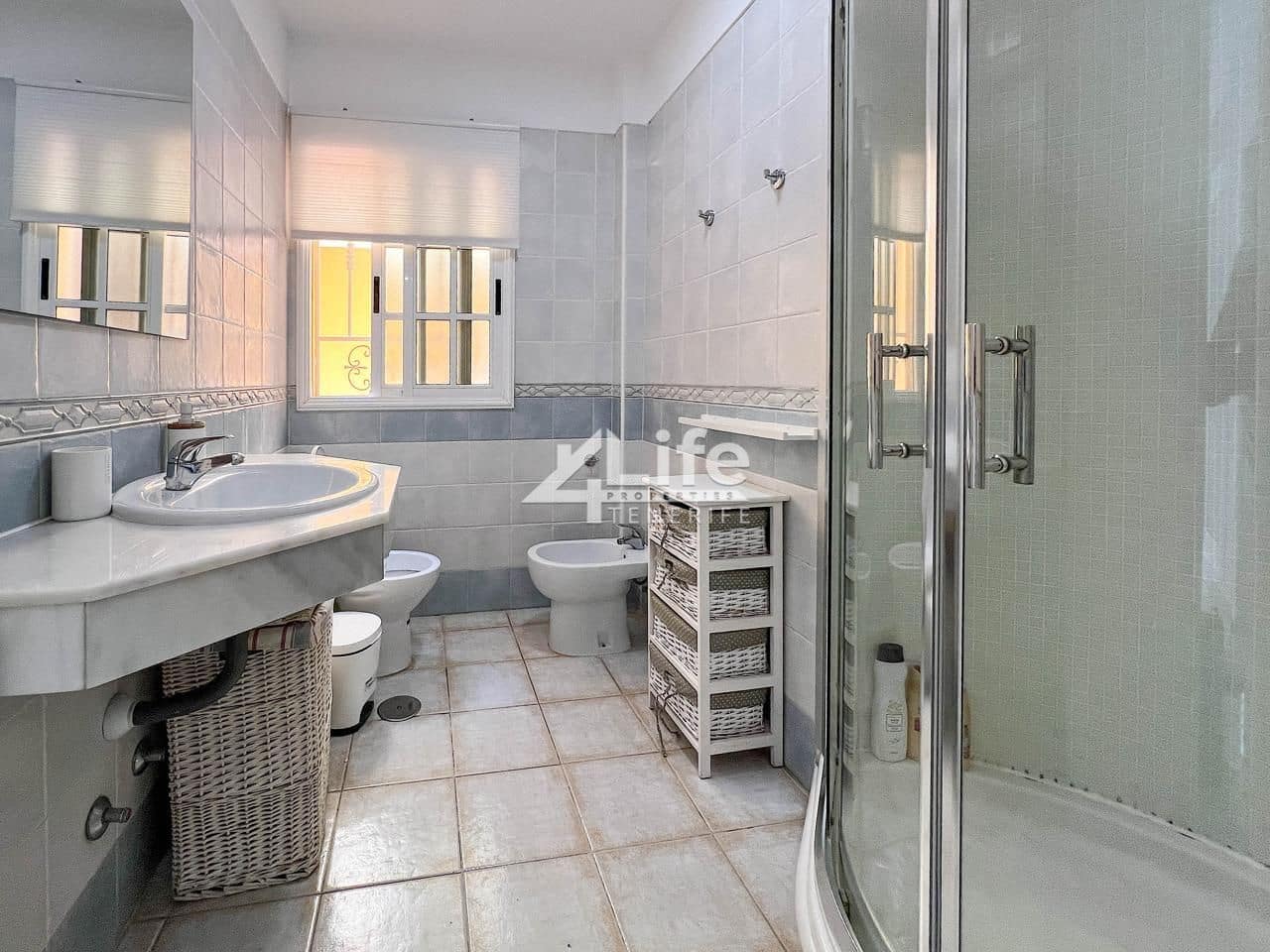 2 soverom Leilighet til salgs i Costa Adeje med svømmebasseng - € 435 000 (Ref: 9899811)