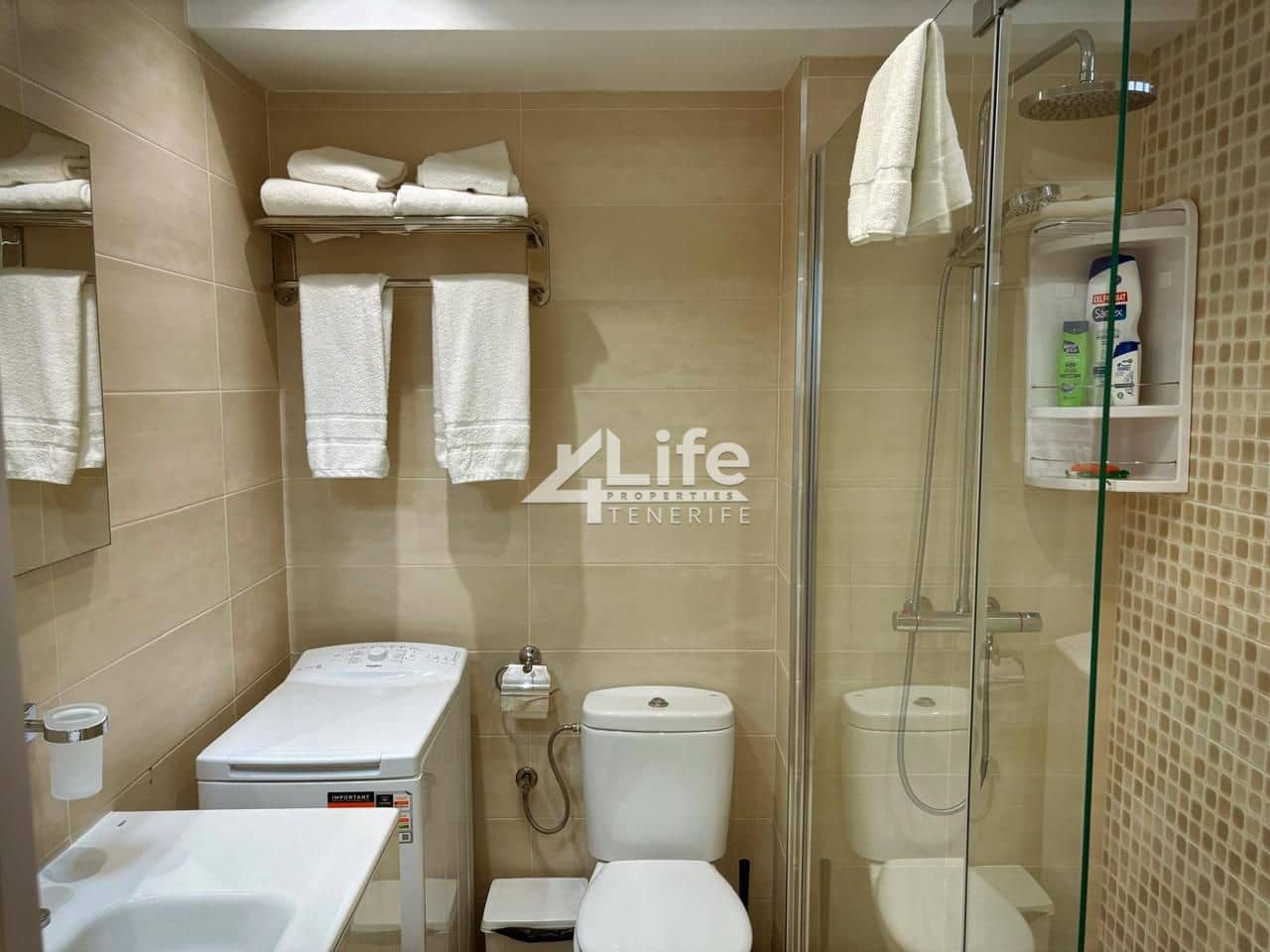 2 bedroom Flat for sale in Costa Adeje with pool - € 395,000 (Ref: 9899812)