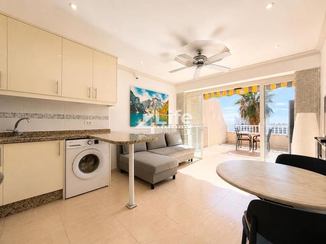 1 bedroom Flat for sale in Los Gigantes, Santiago del Teide - € 235,000 (Ref: 9909742)
