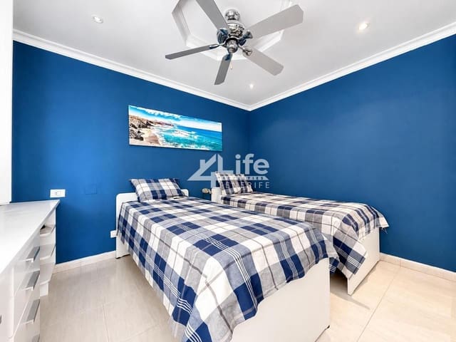 1 bedroom Flat for sale in Los Gigantes, Santiago del Teide - € 235,000 (Ref: 9909742)