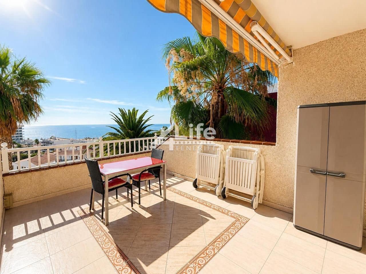 1 bedroom Flat for sale in Los Gigantes - € 235,000 (Ref: 9909742)