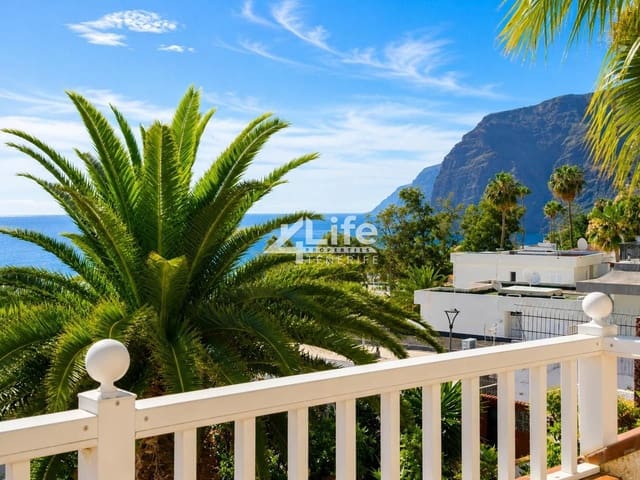1 bedroom Flat for sale in Los Gigantes, Santiago del Teide - € 235,000 (Ref: 9909742)