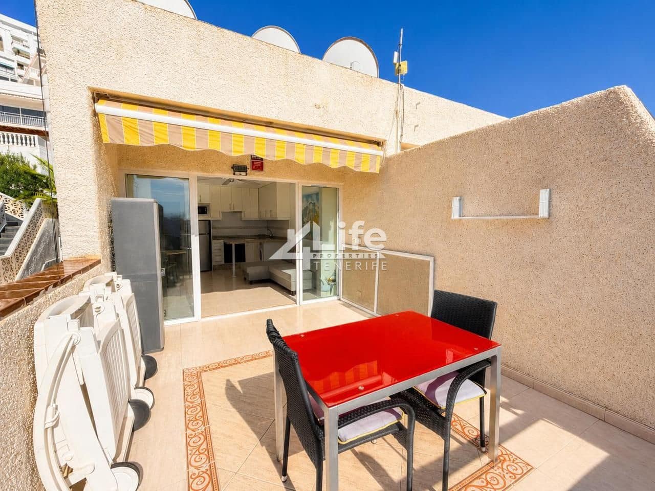 1 bedroom Flat for sale in Los Gigantes - € 235,000 (Ref: 9909742)