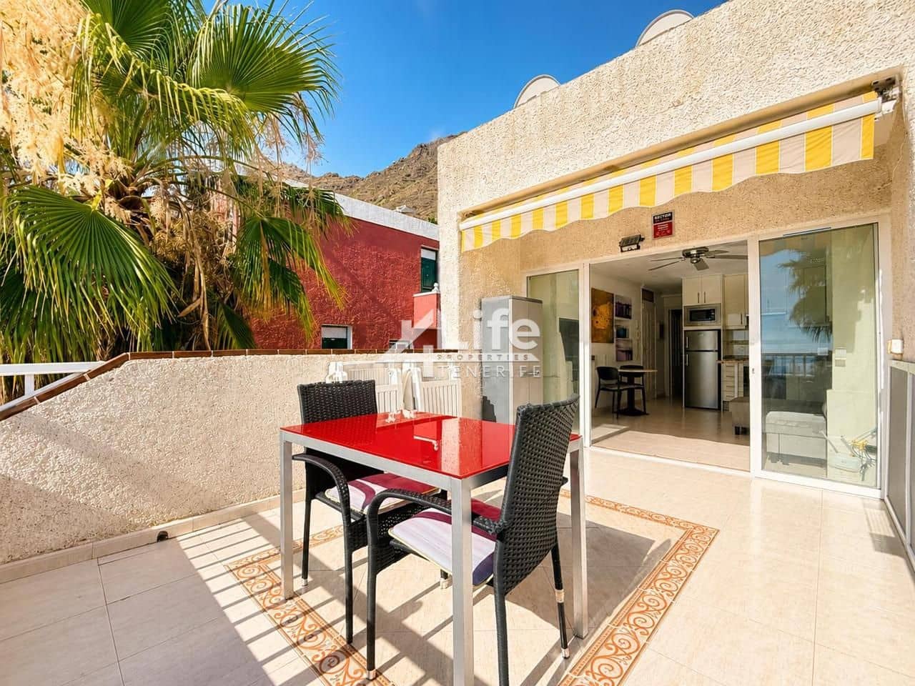 1 bedroom Flat for sale in Los Gigantes - € 235,000 (Ref: 9909742)