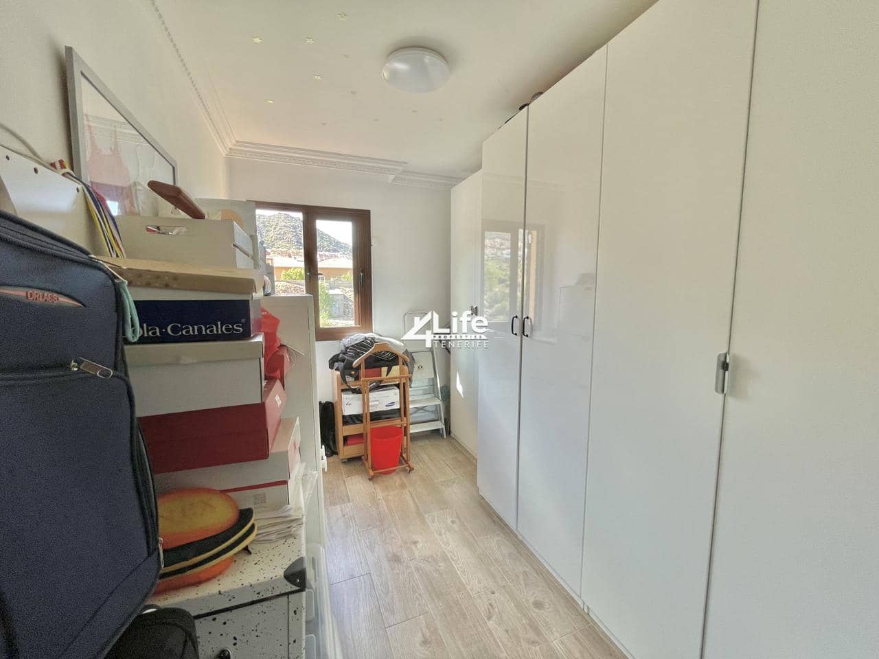 3 chambre Villa/Maison à vendre à El Madronal avec garage - 390 000 € (Ref: 9918772)