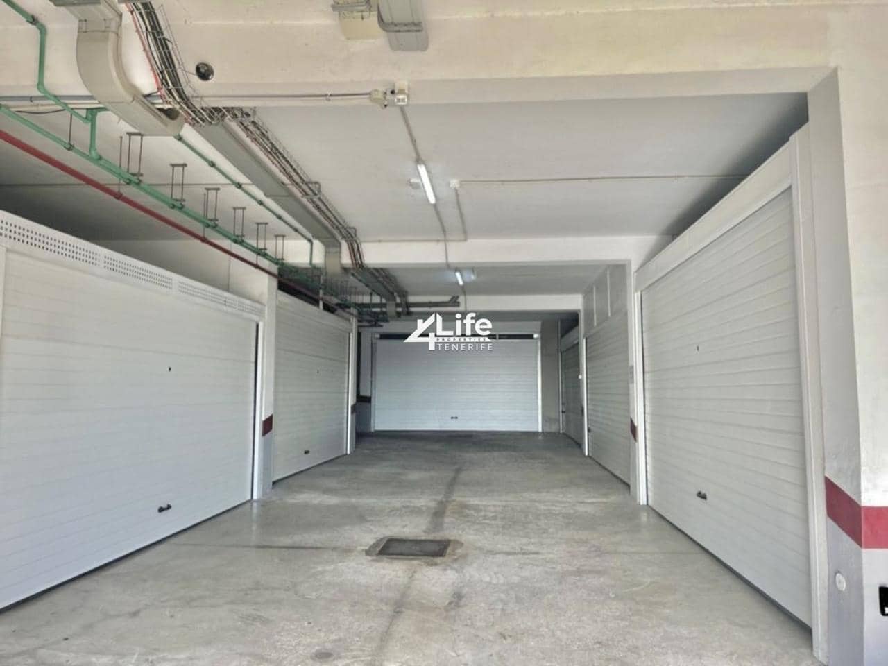 3 chambre Villa/Maison à vendre à El Madronal avec garage - 390 000 € (Ref: 9918772)