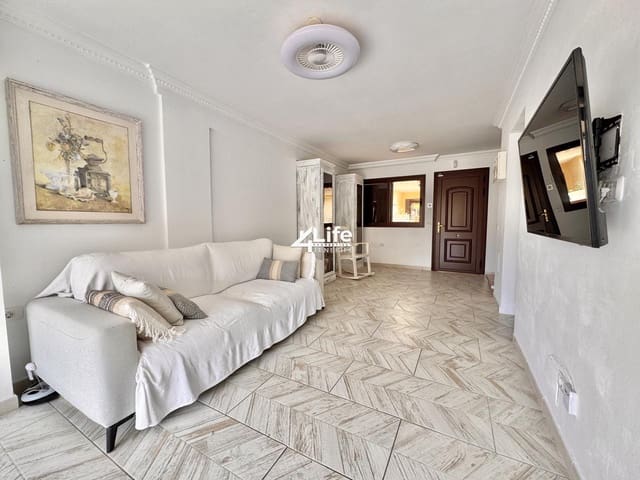 3 bedroom Villa for sale in El Madroñal, Adeje with garage - € 390,000 (Ref: 9918772)