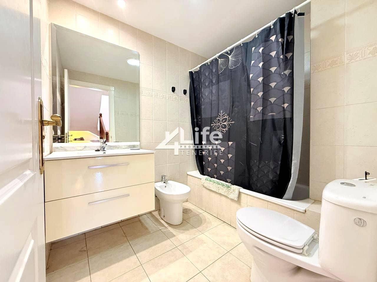3 quarto Quinta/Casa Rural para arrendar em Costa Adeje - 2 200 € (Ref: 9919079)