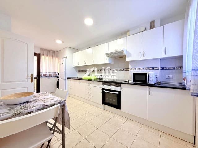 3 quarto Quinta/Casa Rural para arrendar em Costa Adeje, Adeje - 2 200 € (Ref: 9919079)