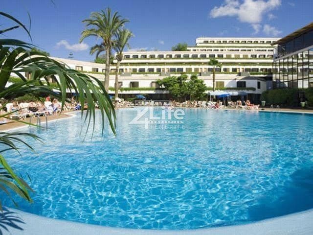 1 sovrum Lägenhet till salu i Costa Adeje med pool garage - 285 000 € (Ref: 9999160)