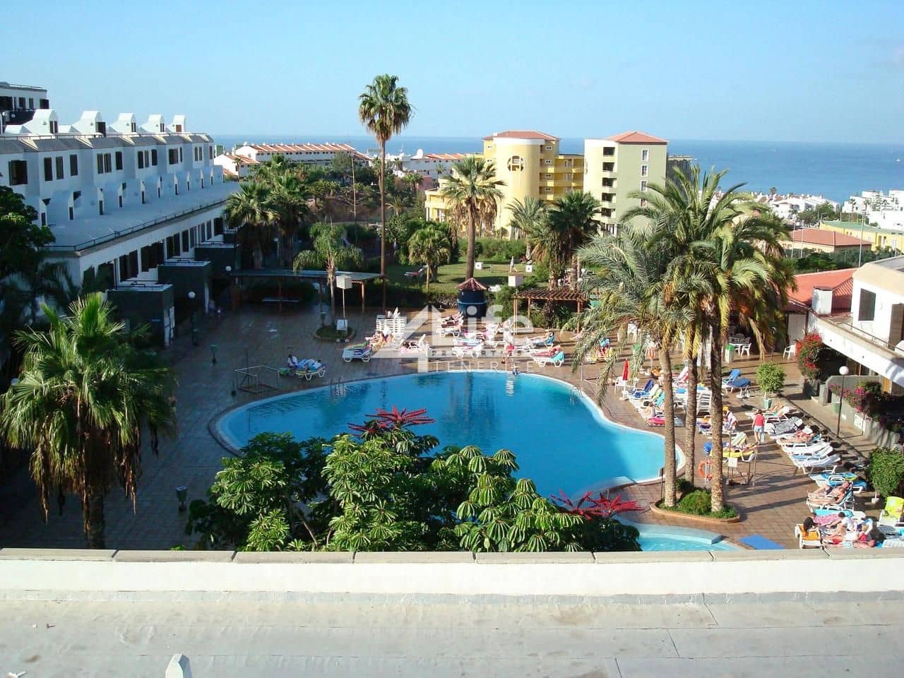 1 sovrum Lägenhet till salu i Costa Adeje med pool garage - 285 000 € (Ref: 9999160)