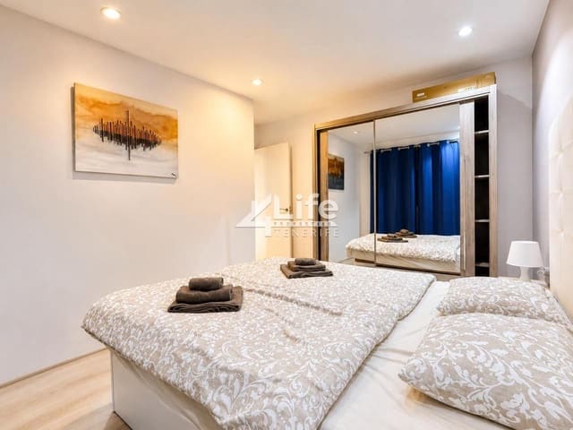 1 soveværelse Lejlighed til salg i Los Cristianos, Arona med swimmingpool garage - € 349.900 (Ref: 9999161)