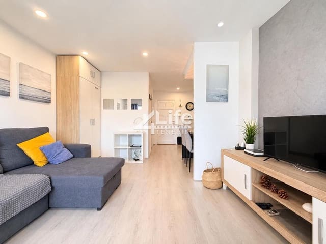 1 soveværelse Lejlighed til salg i Los Cristianos, Arona med swimmingpool garage - € 349.900 (Ref: 9999161)