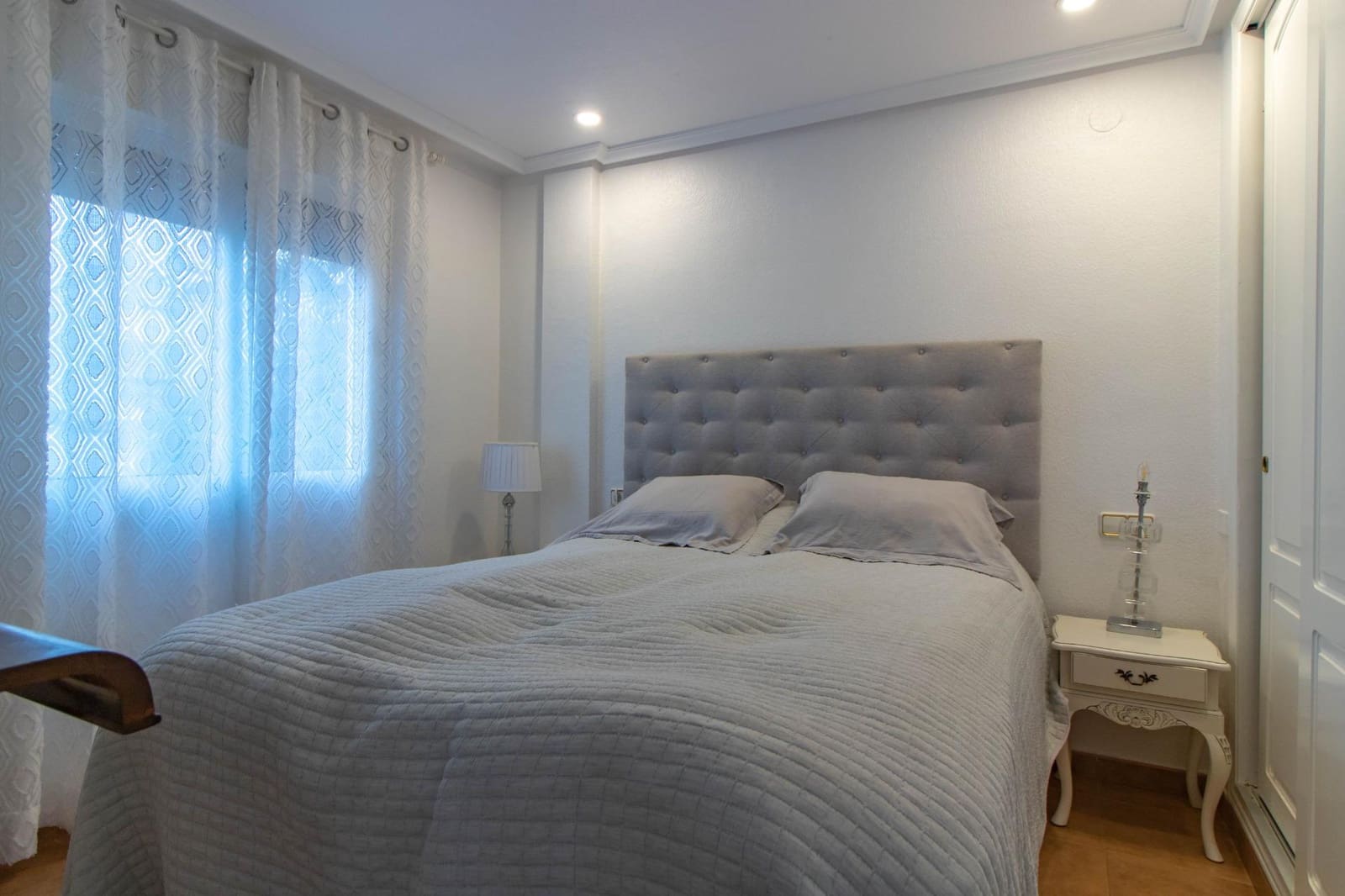 3 sypialnia Dom blizniak na sprzedaż w Torrevieja z basenem - 320 000 € (Ref: 8714728)