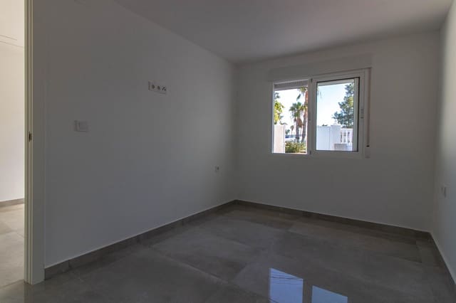 2 makuuhuone Paritalo myytävänä paikassa Torrevieja - 124 990 € (Ref: 8715461)