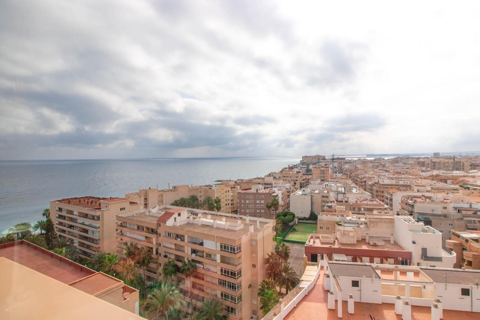 3 soverom Leilighet til salgs i Torrevieja med svømmebasseng - € 350 000 (Ref: 8836911)