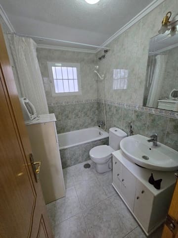 2 bedroom Apartment for sale in Nueva Torrevieja, Torrevieja - € 122,000 (Ref: 8896878)